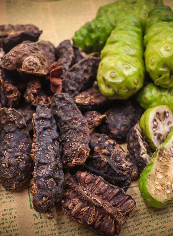 Tác dụng của trà trái nhàu